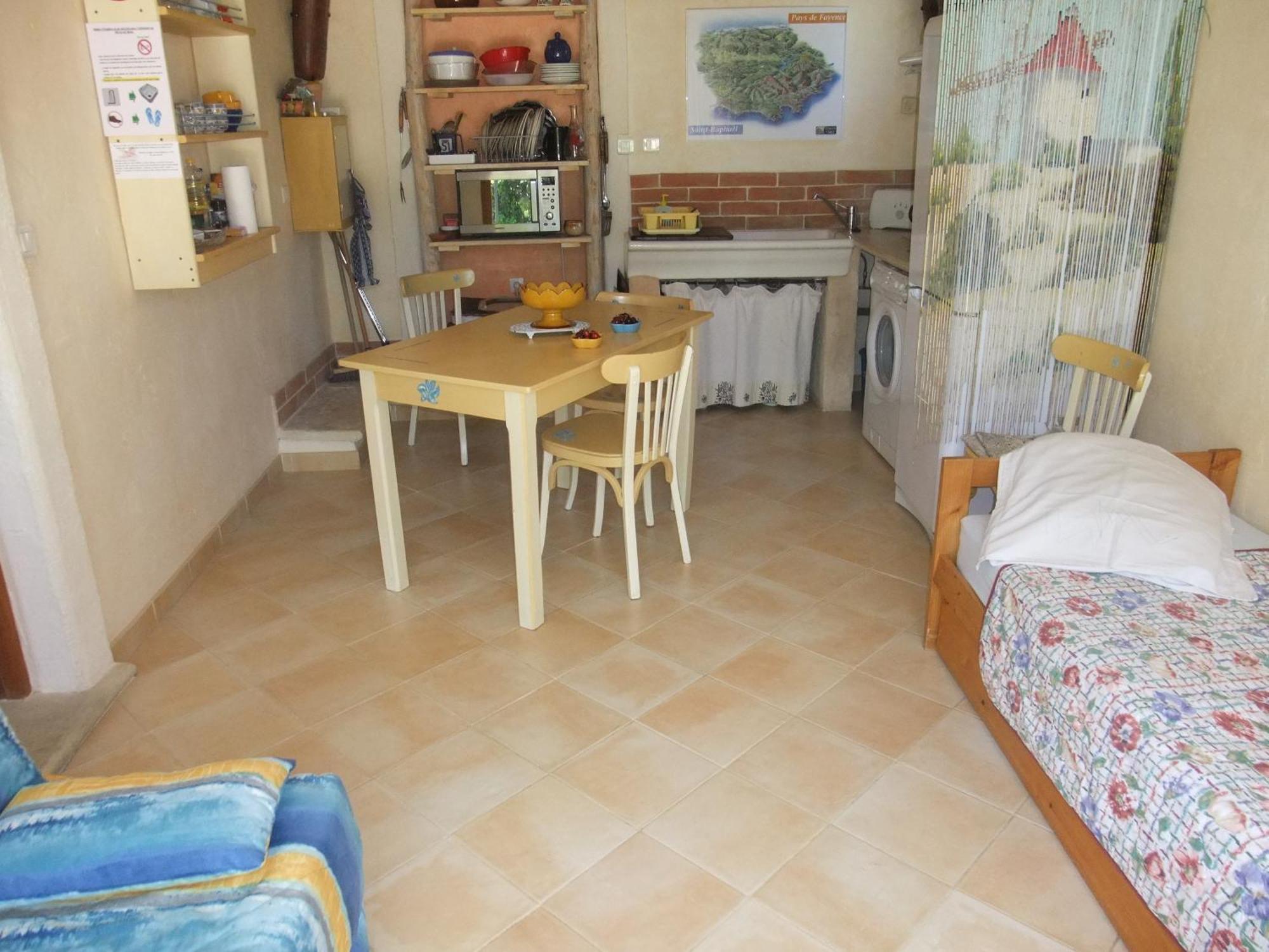 Gite La Paillote Montauroux Bagian luar foto