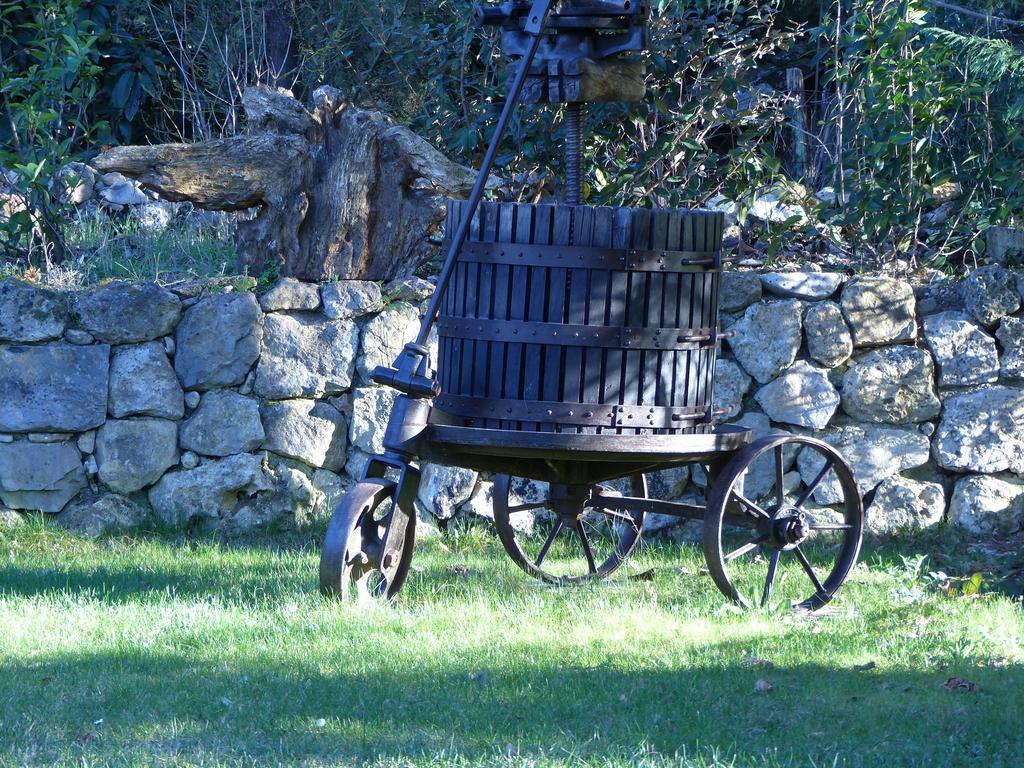Gite La Paillote Montauroux Bagian luar foto