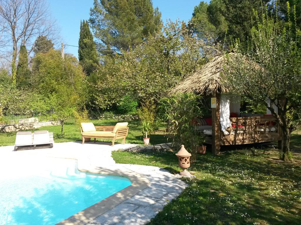 Gite La Paillote Montauroux Bagian luar foto