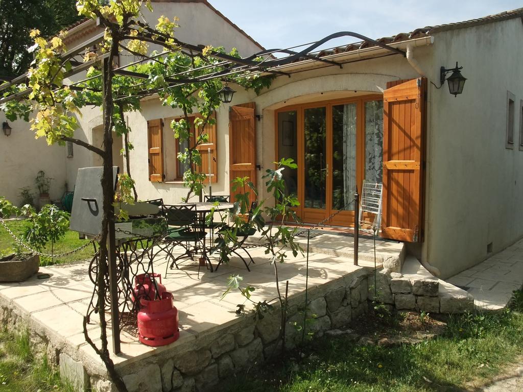 Gite La Paillote Montauroux Bagian luar foto